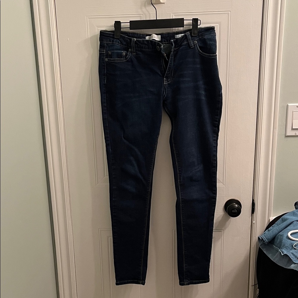 Kenneth Cole Reaction Women's Navy Skinny Jeans